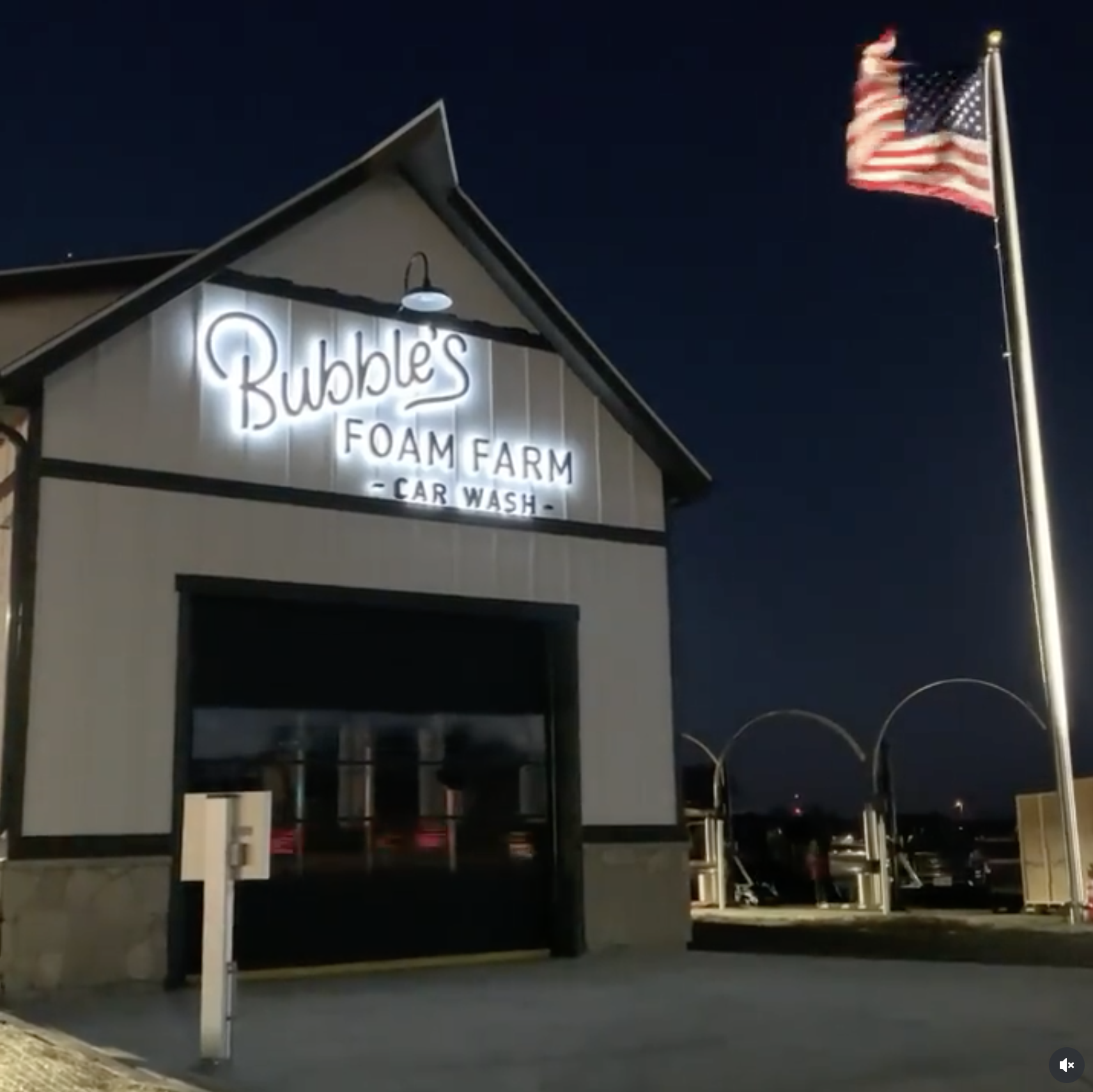 Bubble’s Foam Farm branding